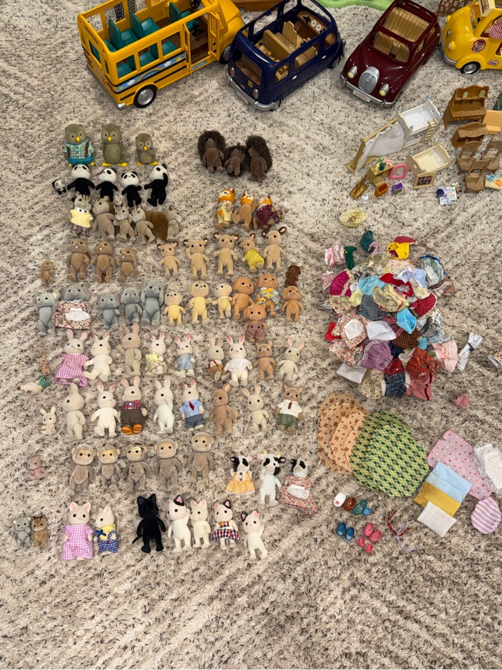 Calico Critters - Picture 2 of 16
